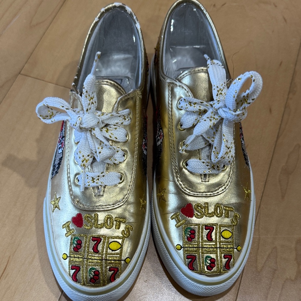 Sabastino gold I LOVE SLOTS sneakers - size 6.5